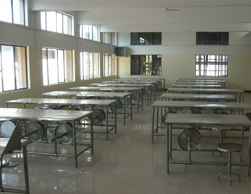 Bàn ghế căn tin
